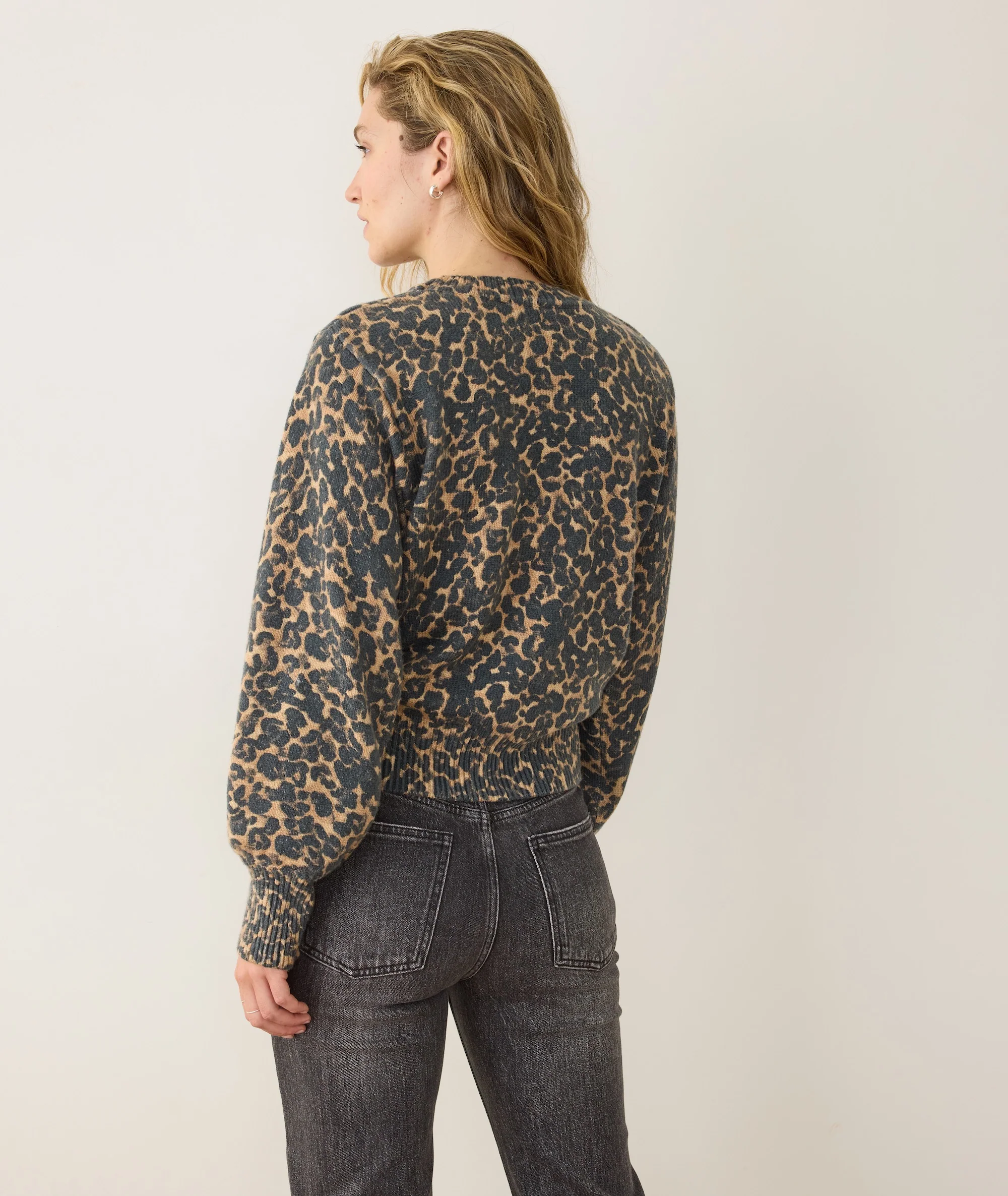 Alma Crewneck Sweater - Image 6
