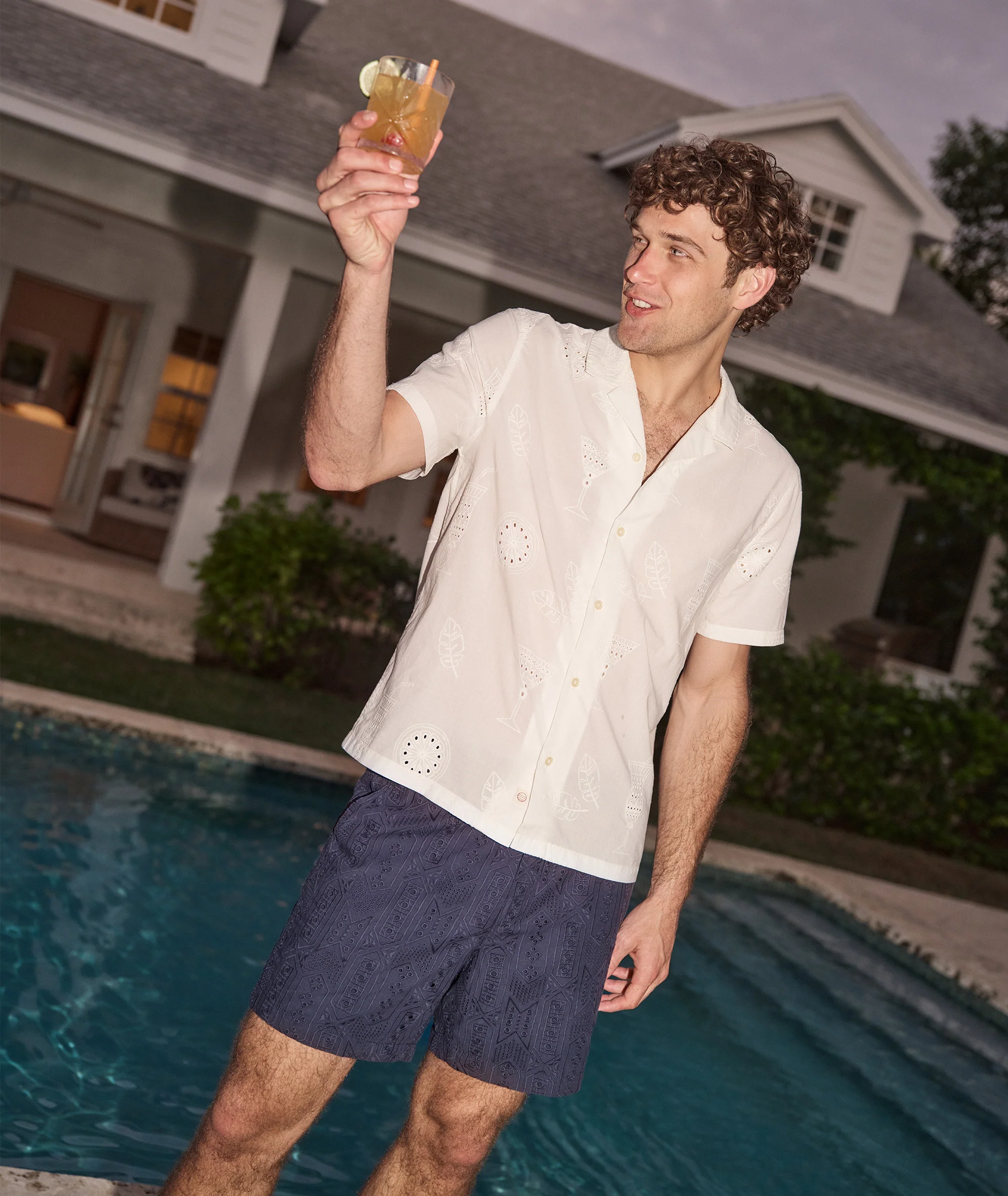 5 O'Clock Cocktail Resort Shirt - Image 3