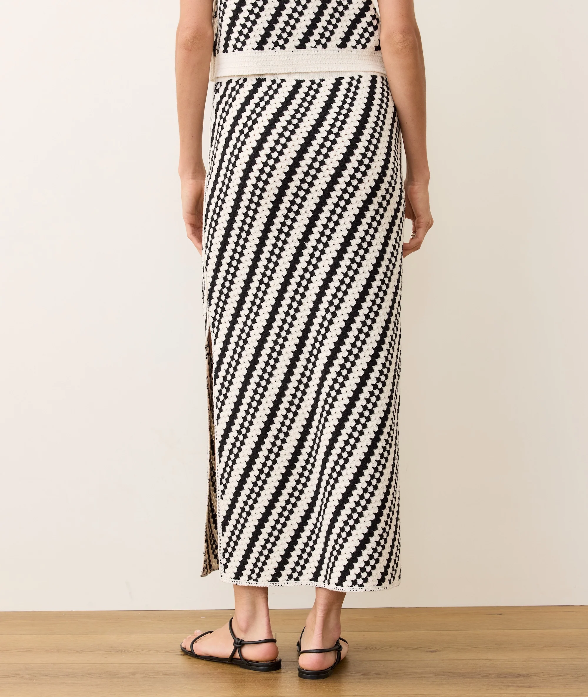 Sands Sweater Skirt - Image 5