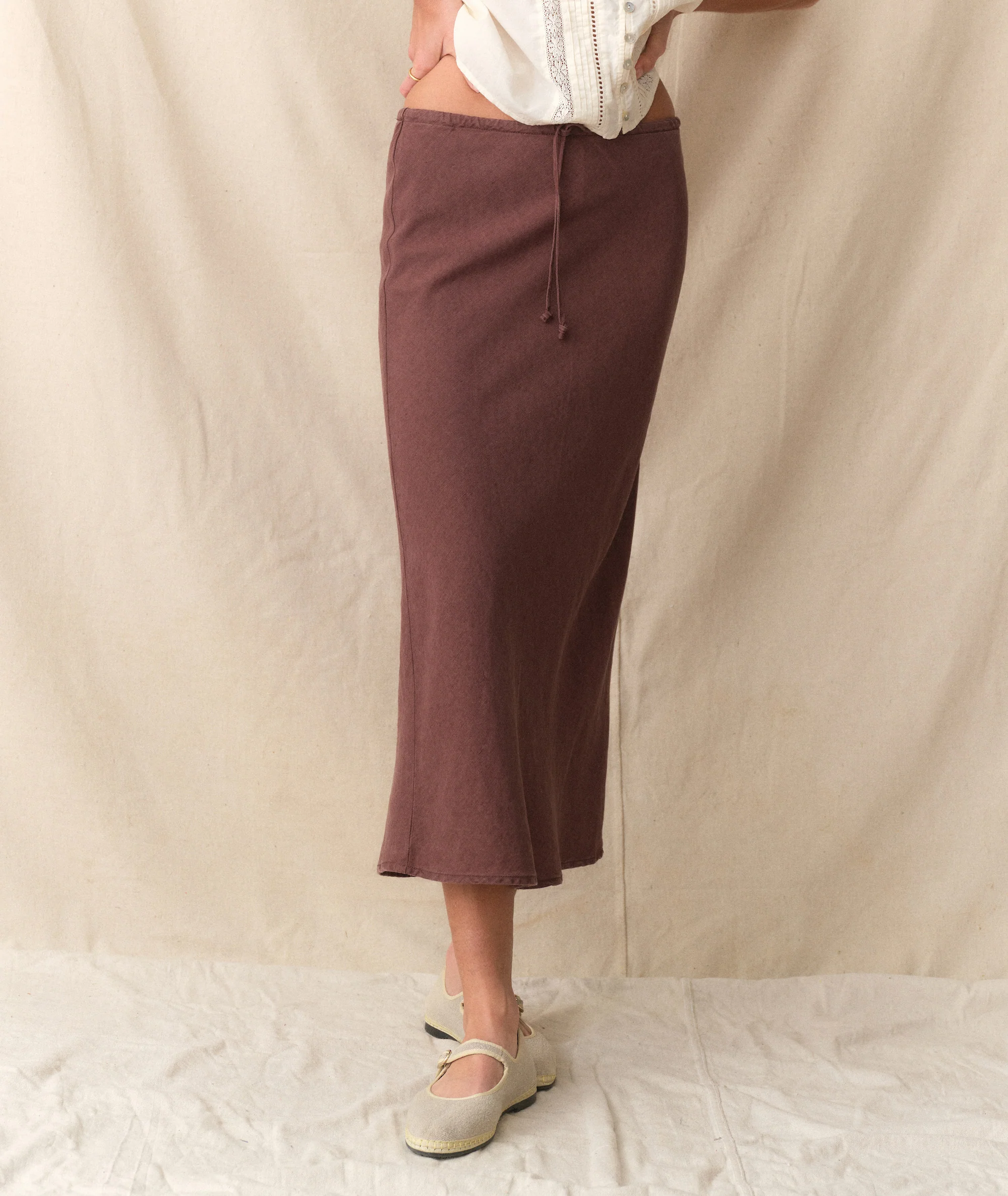 Avery Linen Midi Skirt - Image 6