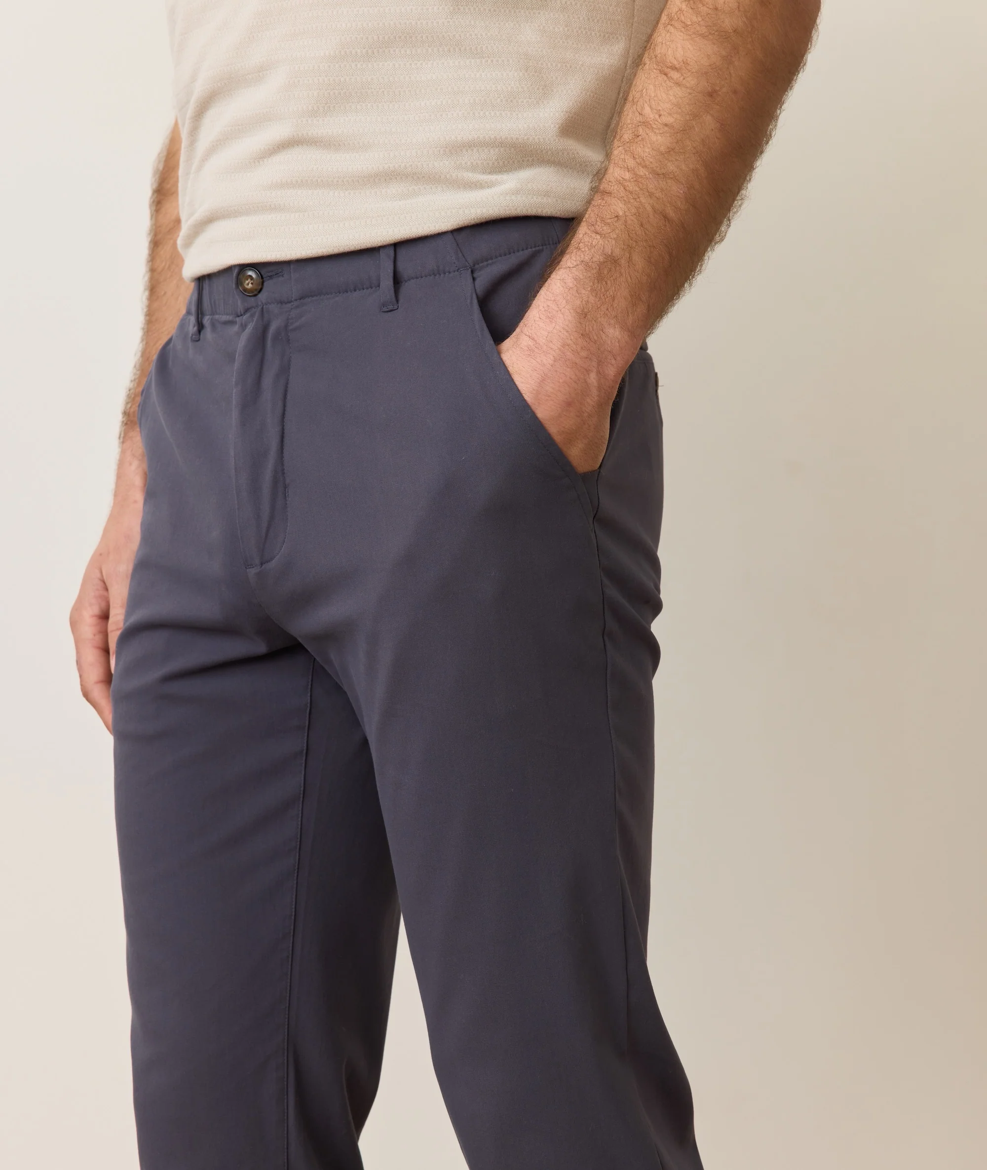 Saturday Breeze Chino - Image 5