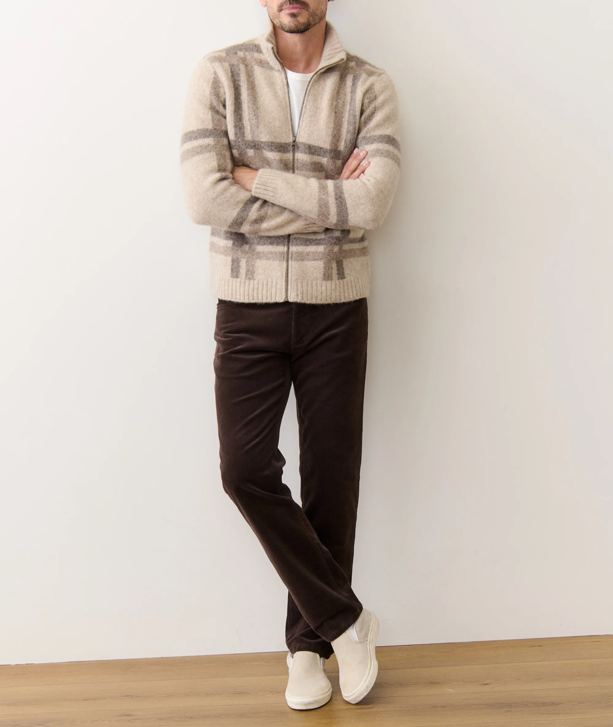 Chamonix Sweater Jacket - Image 10