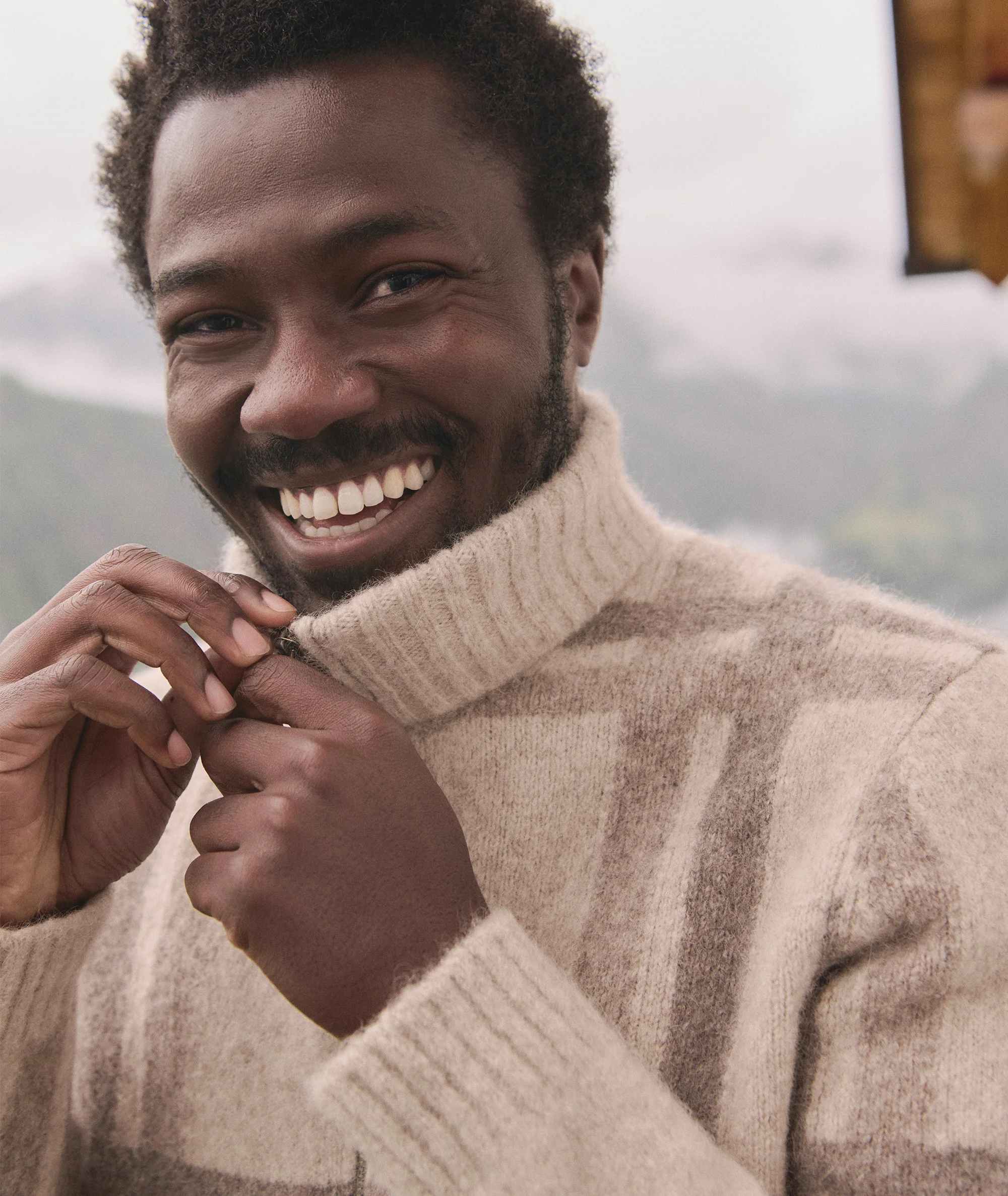 Chamonix Sweater Jacket - Image 3