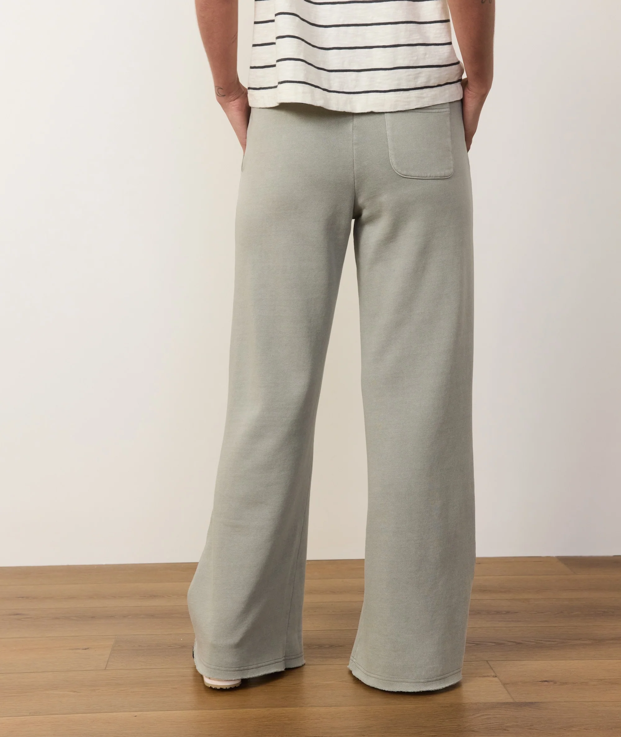 Cloud 9 Fleece Wide Leg Sweatpant - Image 3
