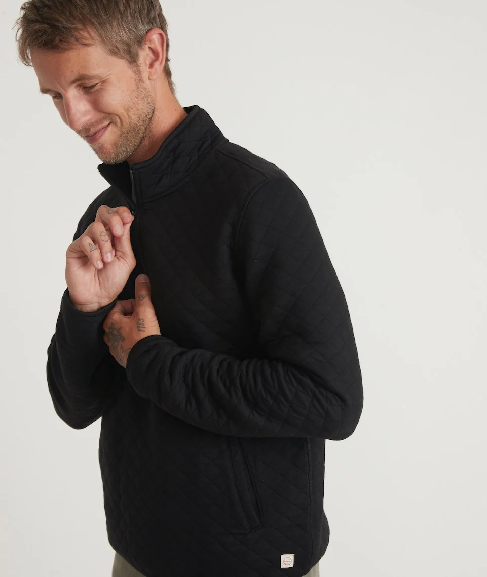 Men's Corbet Quarter Zip Pullover in Black - Image 4