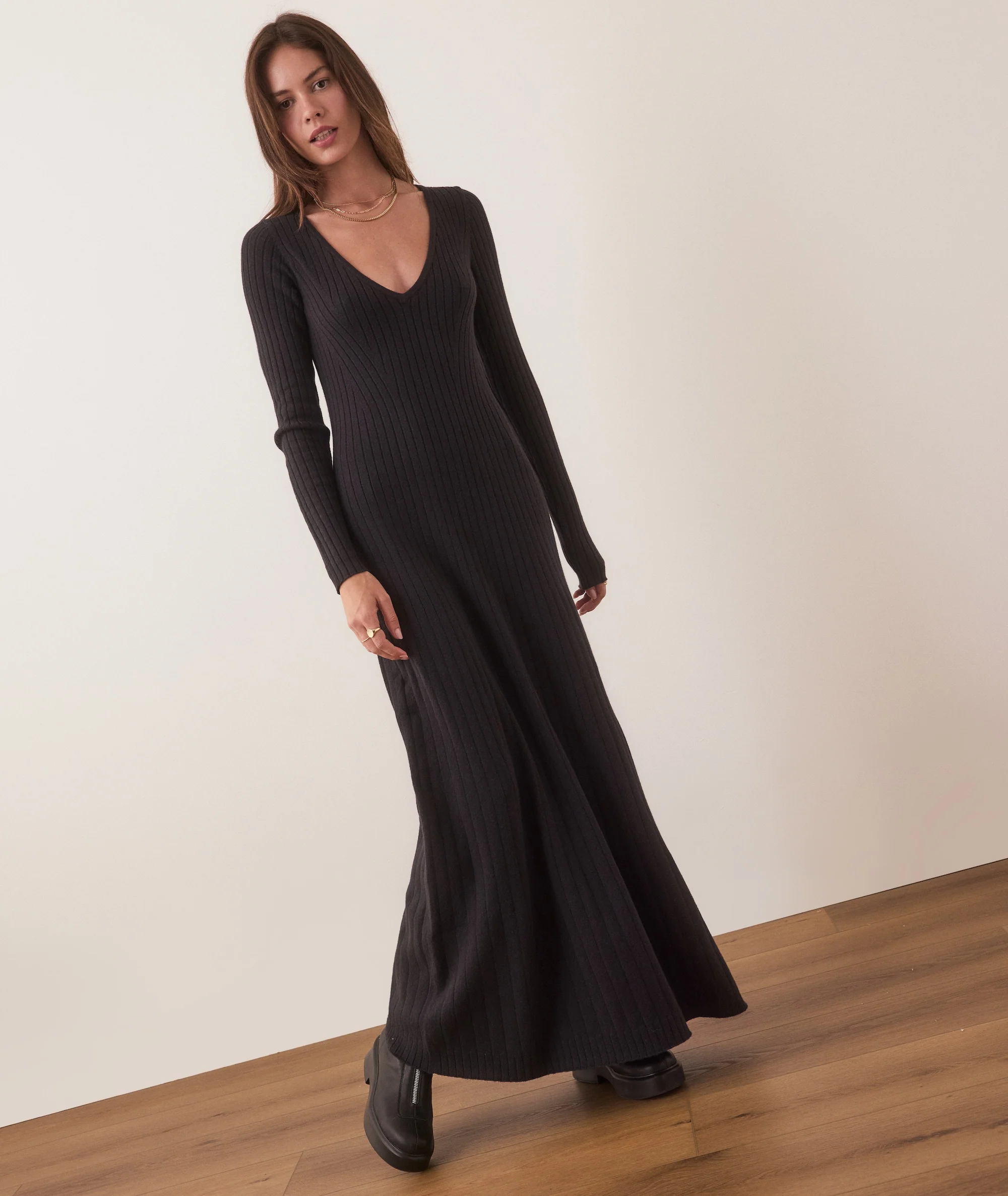 Jade Midi Sweater Dress - Image 4