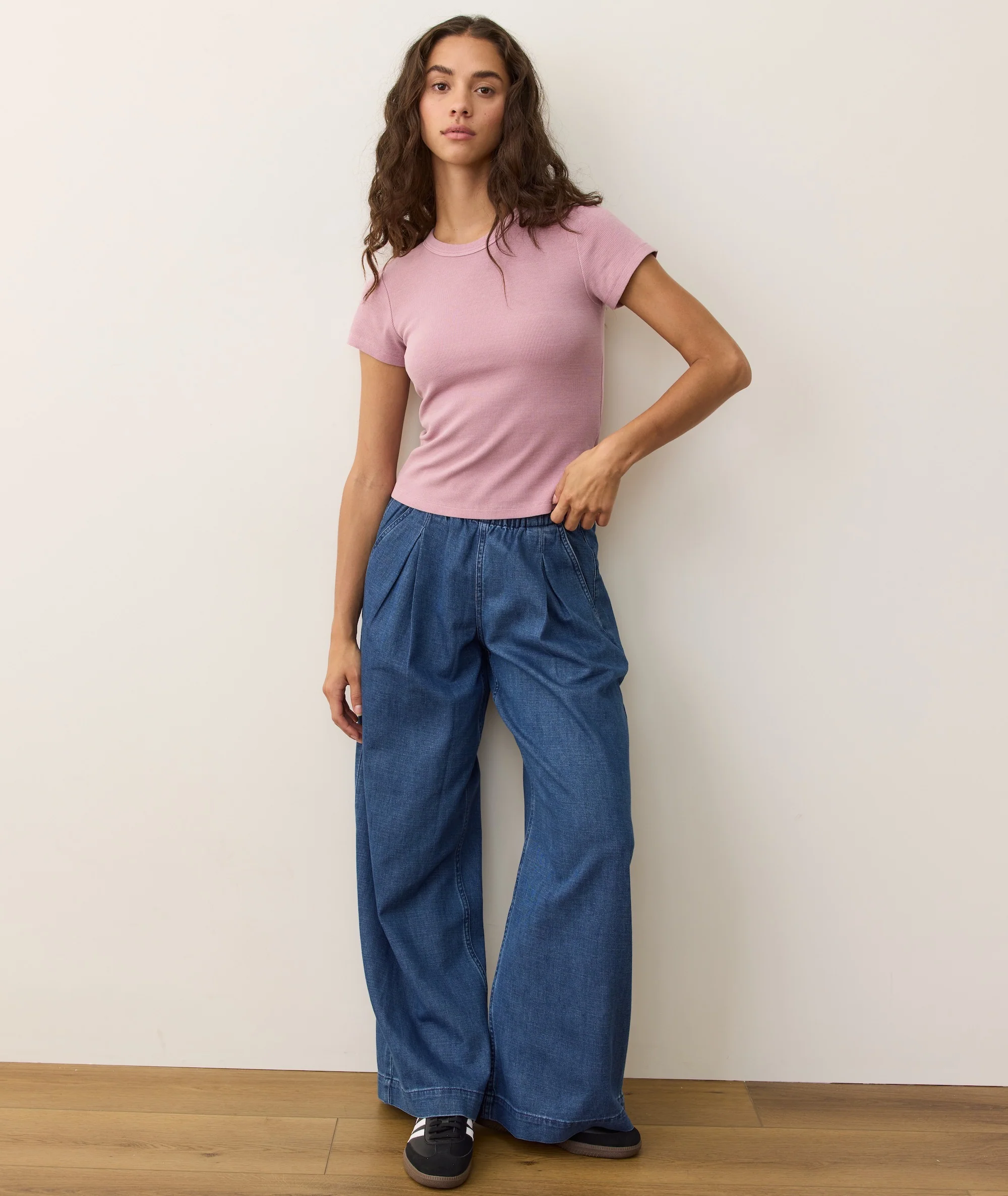 Lexi Rib Sun-In Crew Tee - Image 7