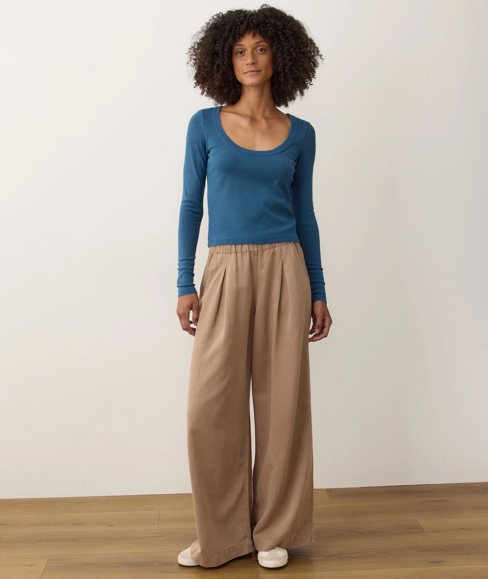Lexi Rib Sun-In Longsleeve Scoop Tee - Image 3