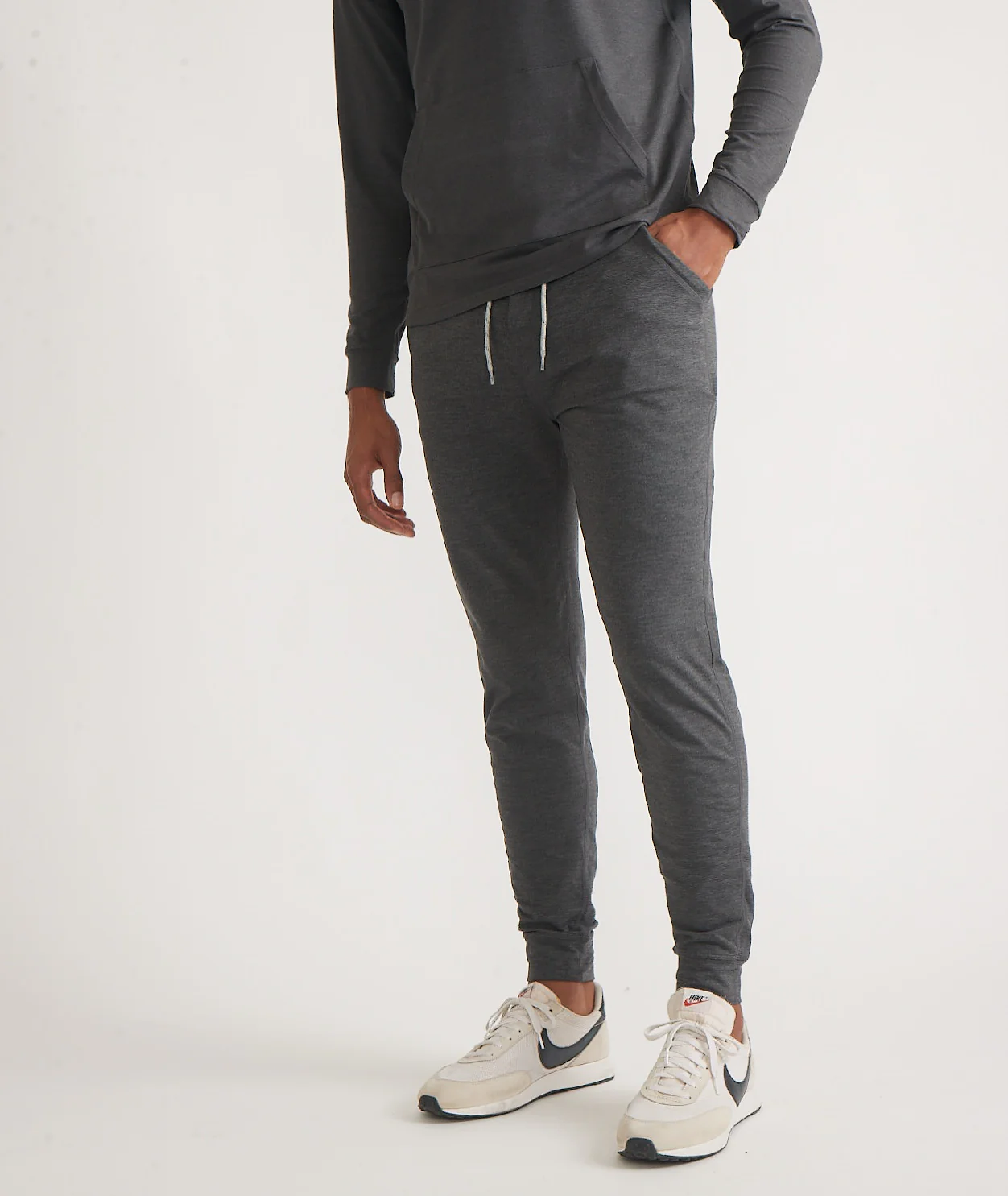 Men's Sport Jogger in Asphalt - Image 4