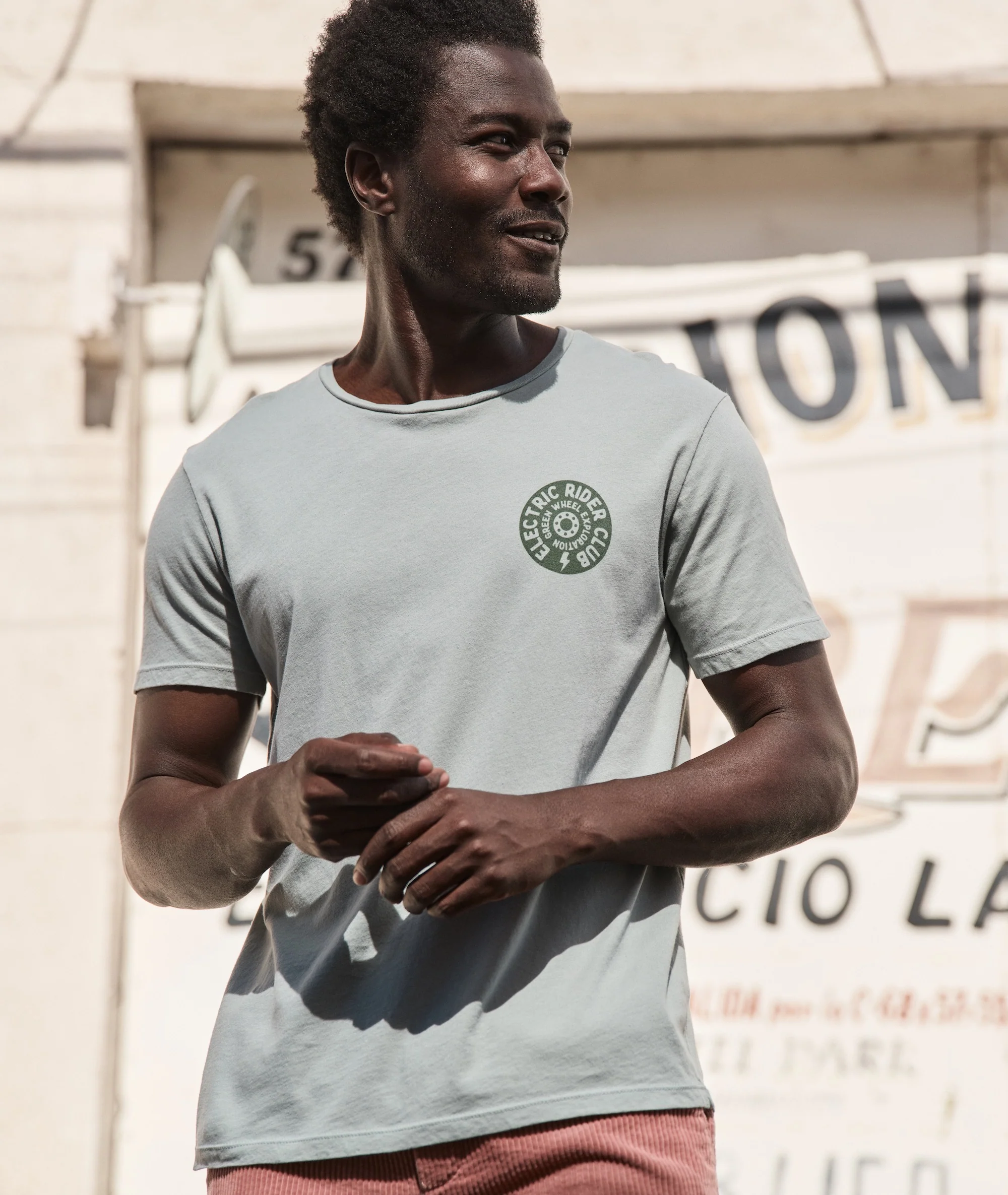We Love This Bus Tee - Image 7