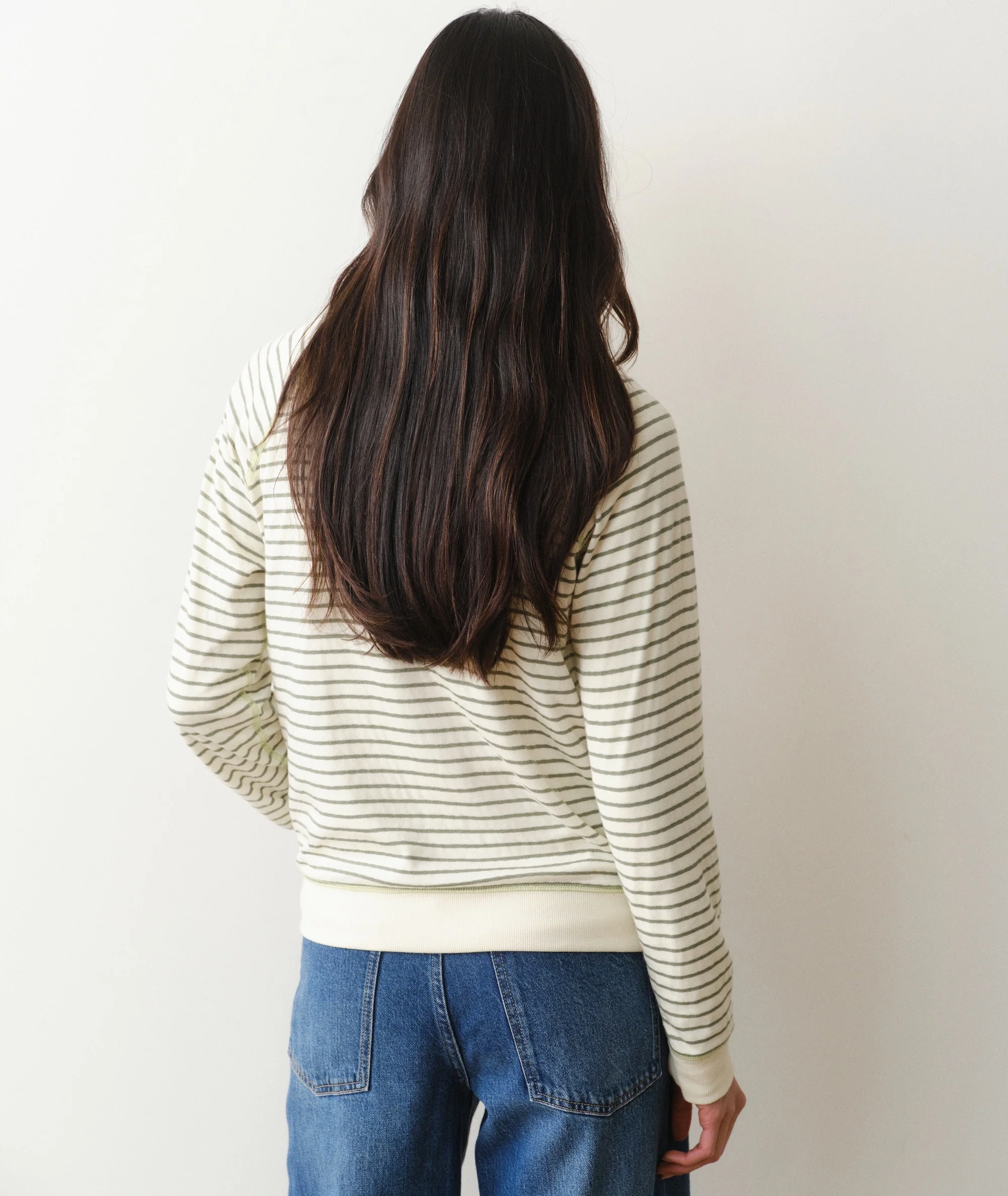 Juno Reversible Raglan - Image 10