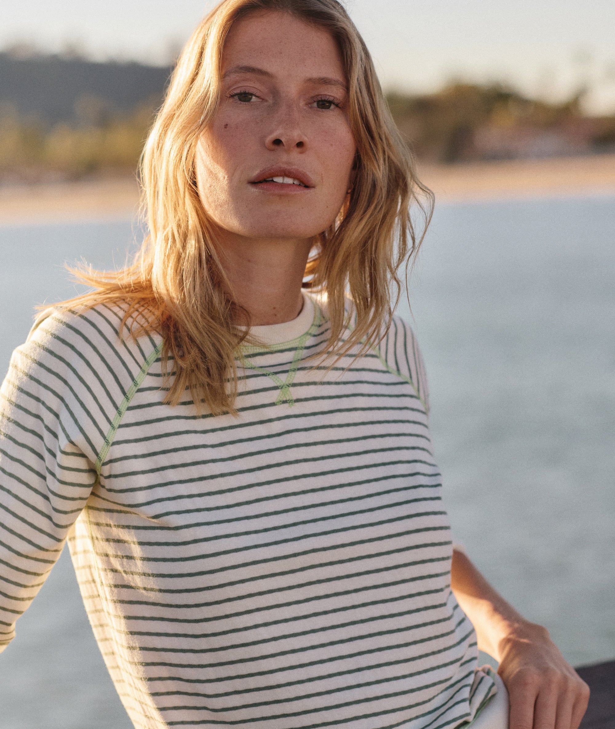 Juno Reversible Raglan - Image 3