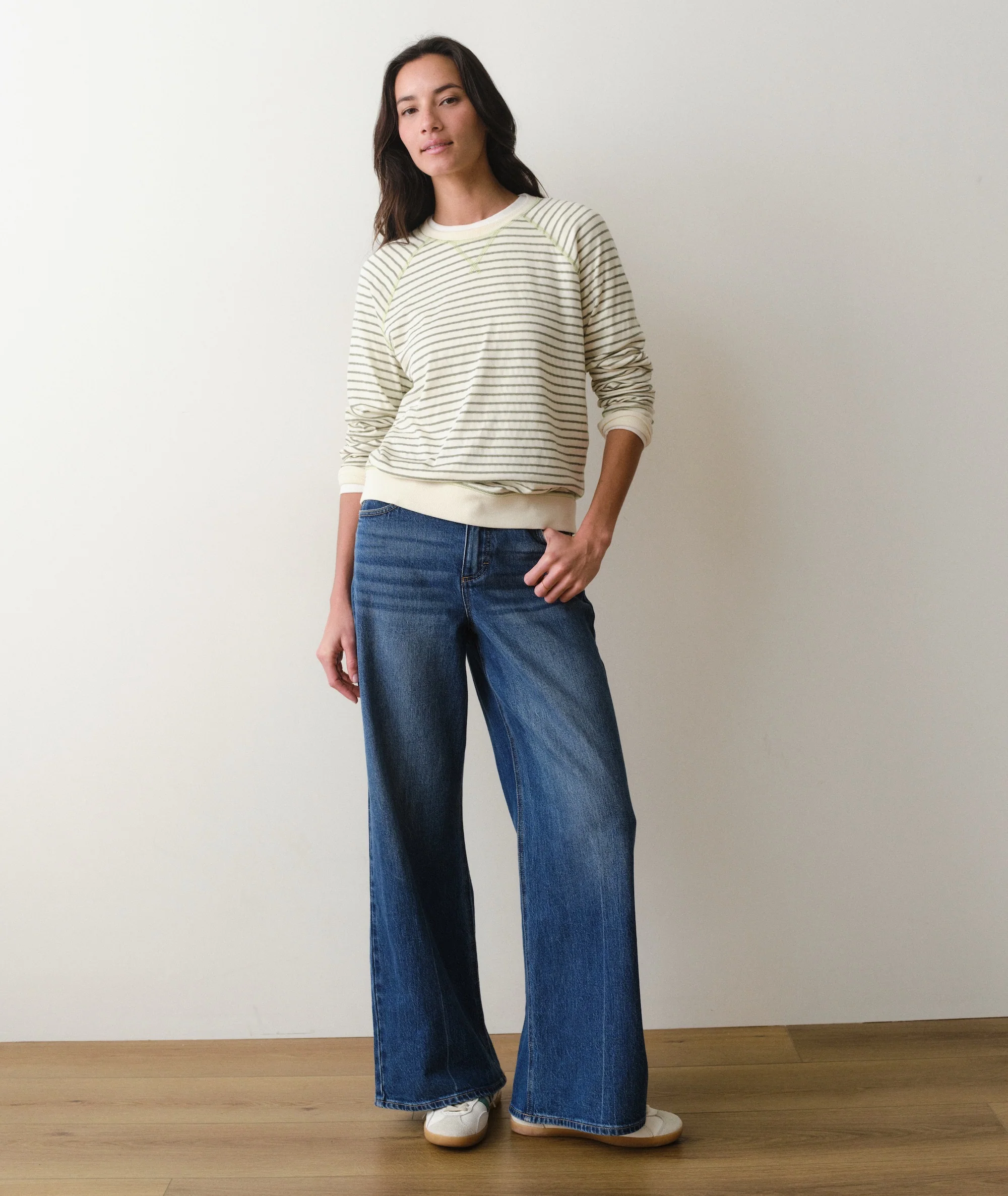 Juno Reversible Raglan - Image 7