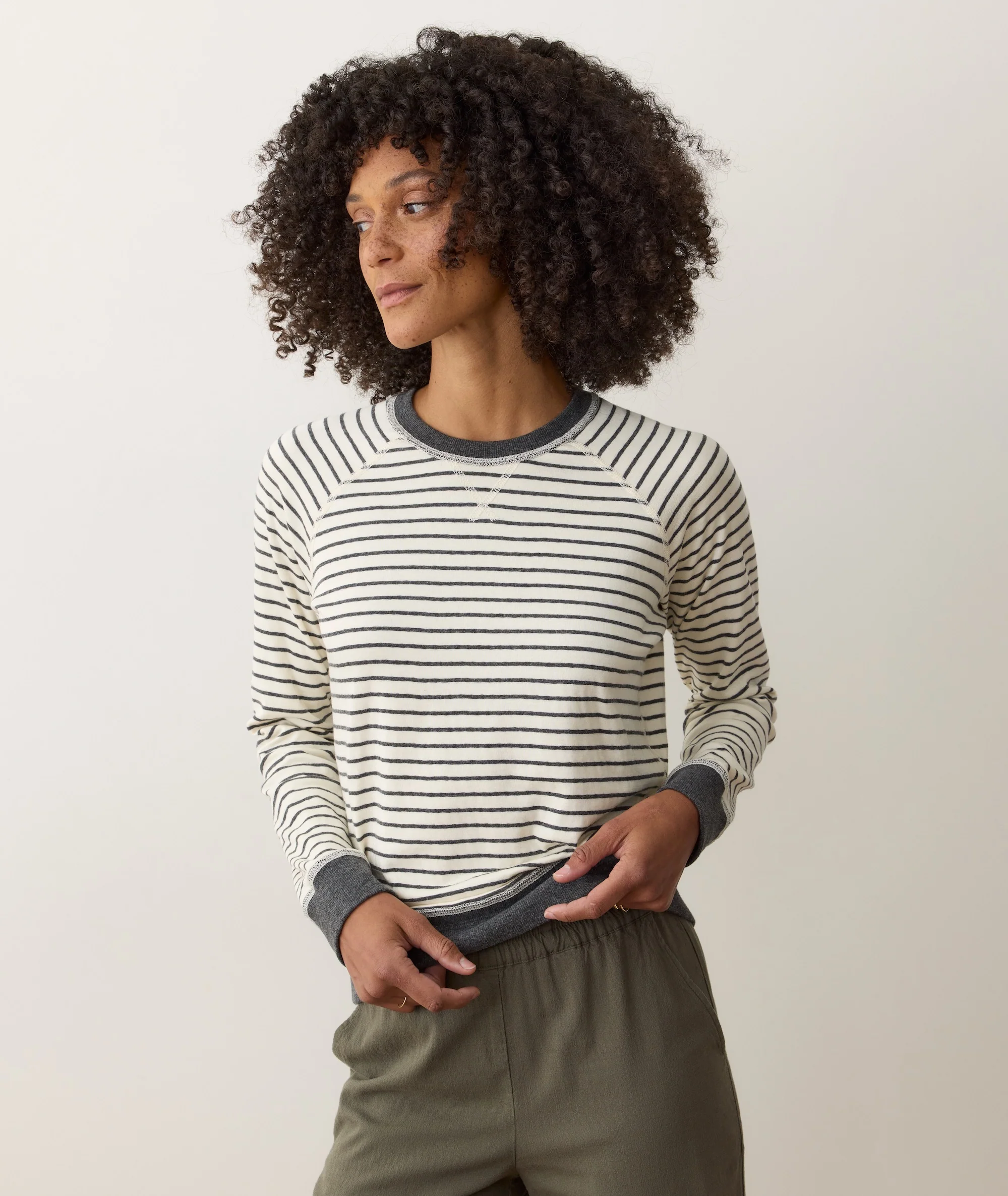Juno Reversible Raglan - Image 5