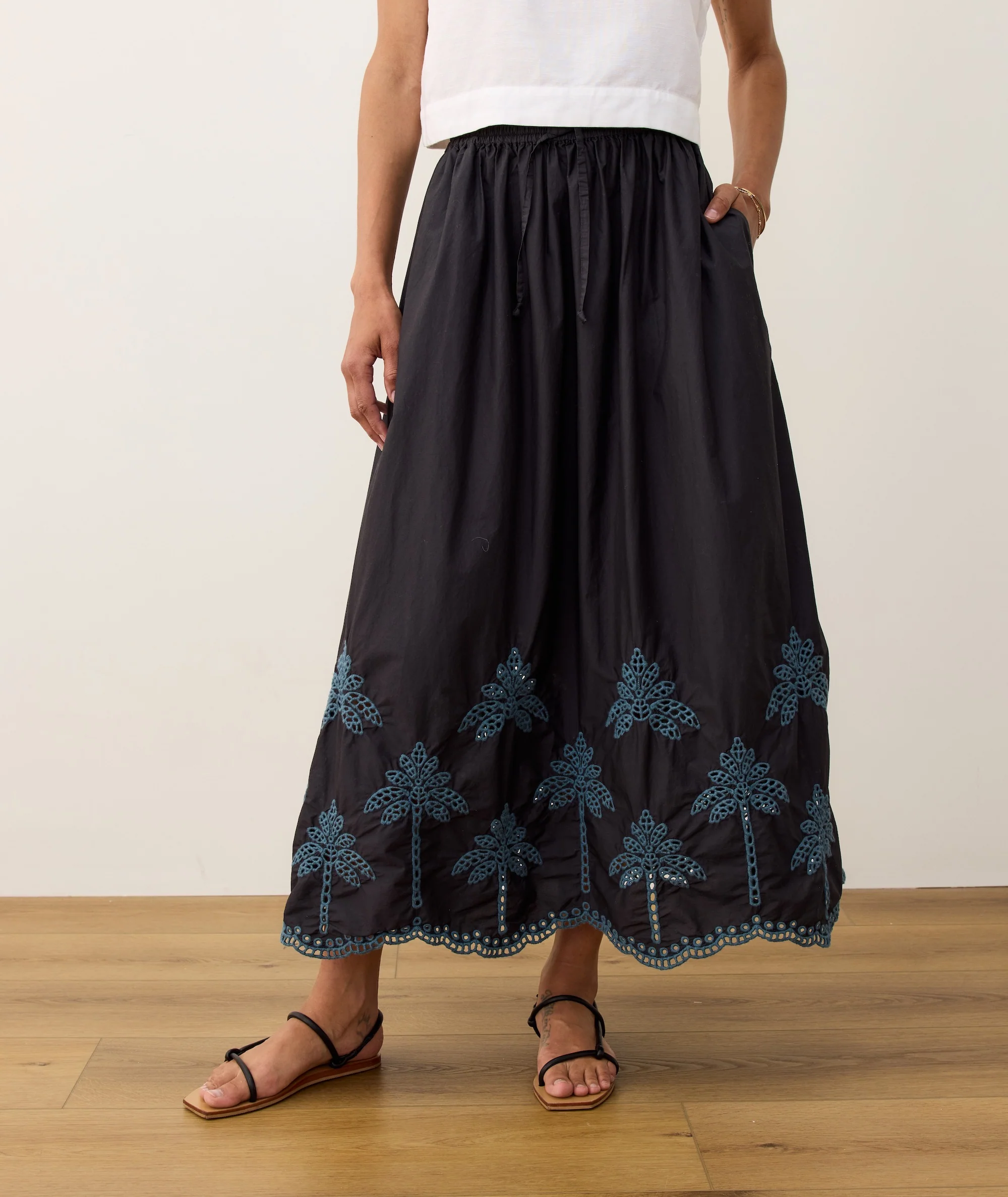 Ryland Eyelet Drawstring Skirt - Image 3