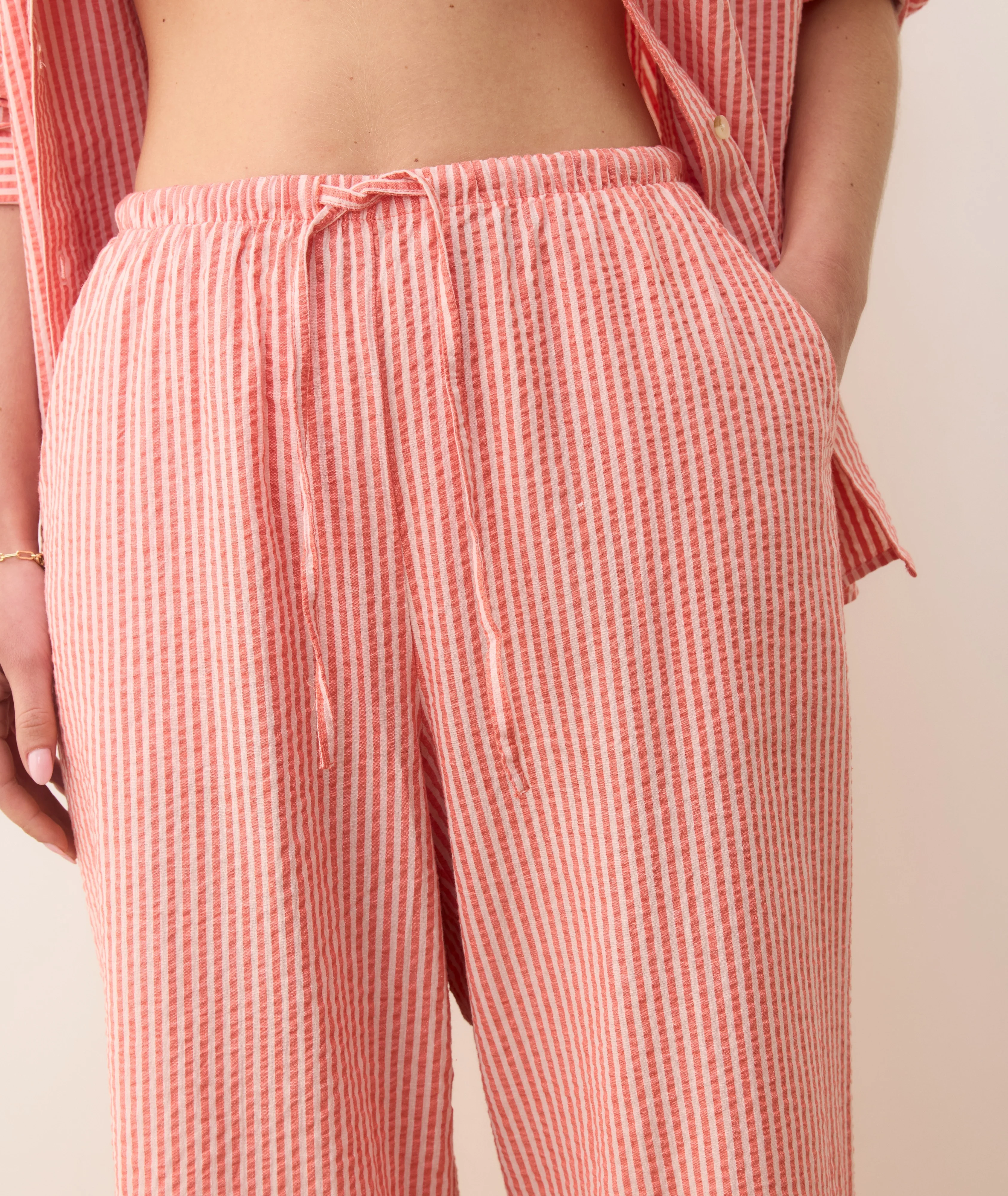 Seersucker Drawstring Wide Leg Pant - Image 8
