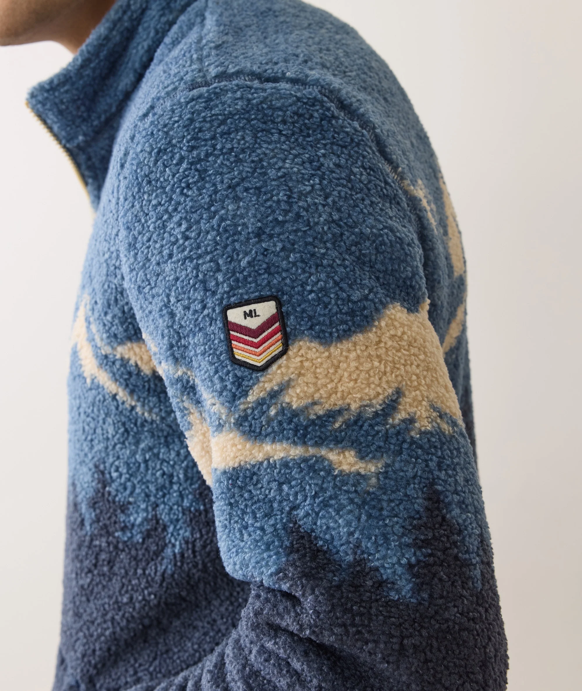 Sierra Sherpa Pullover - Image 4