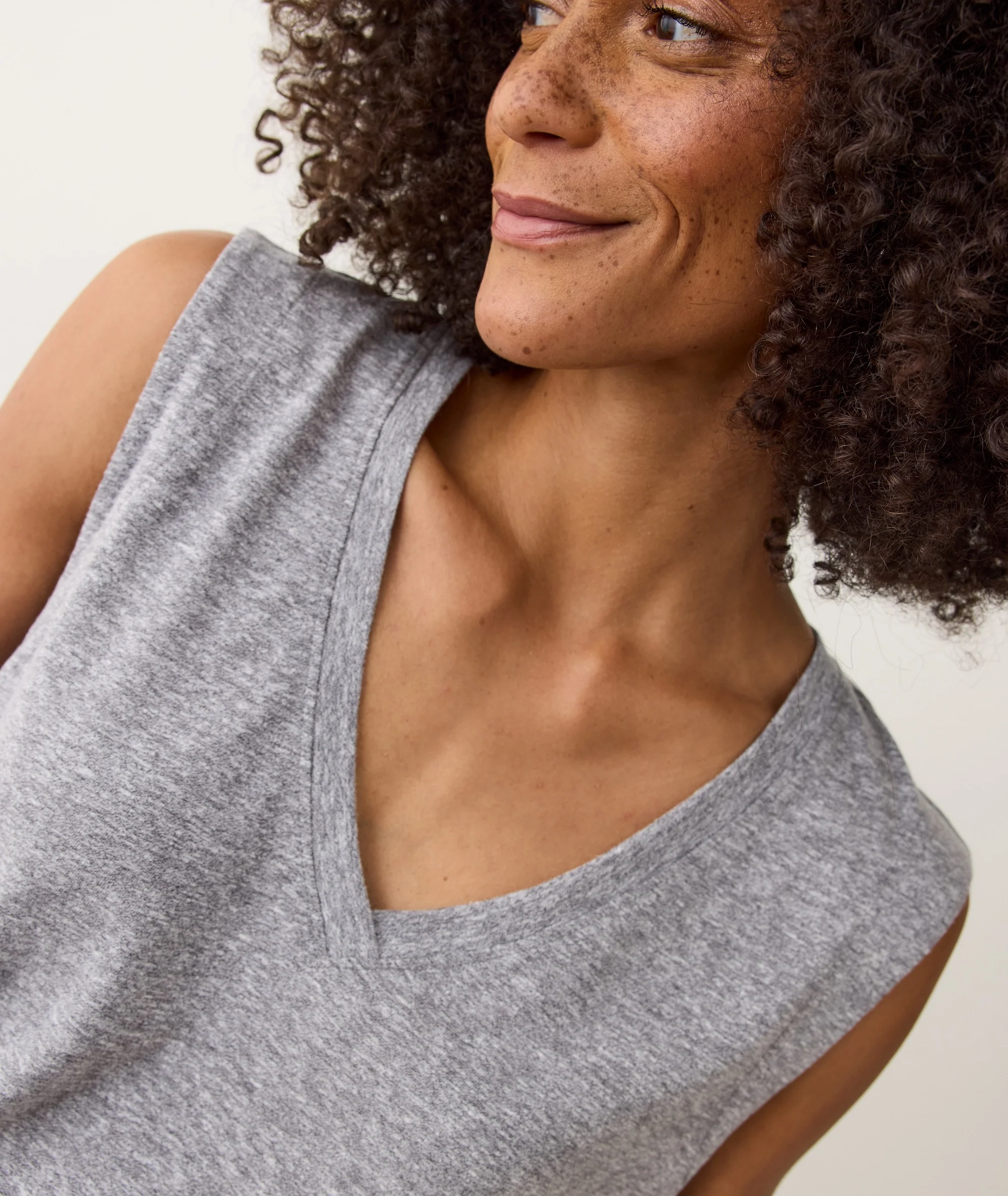 Tissue V-Neck Tank - Image 5