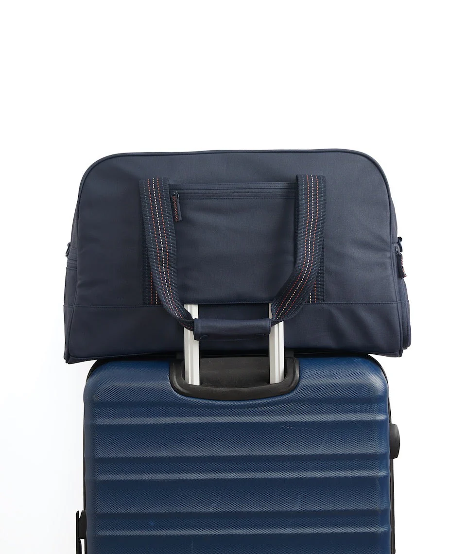 Weekender Bag in Navy - Image 7