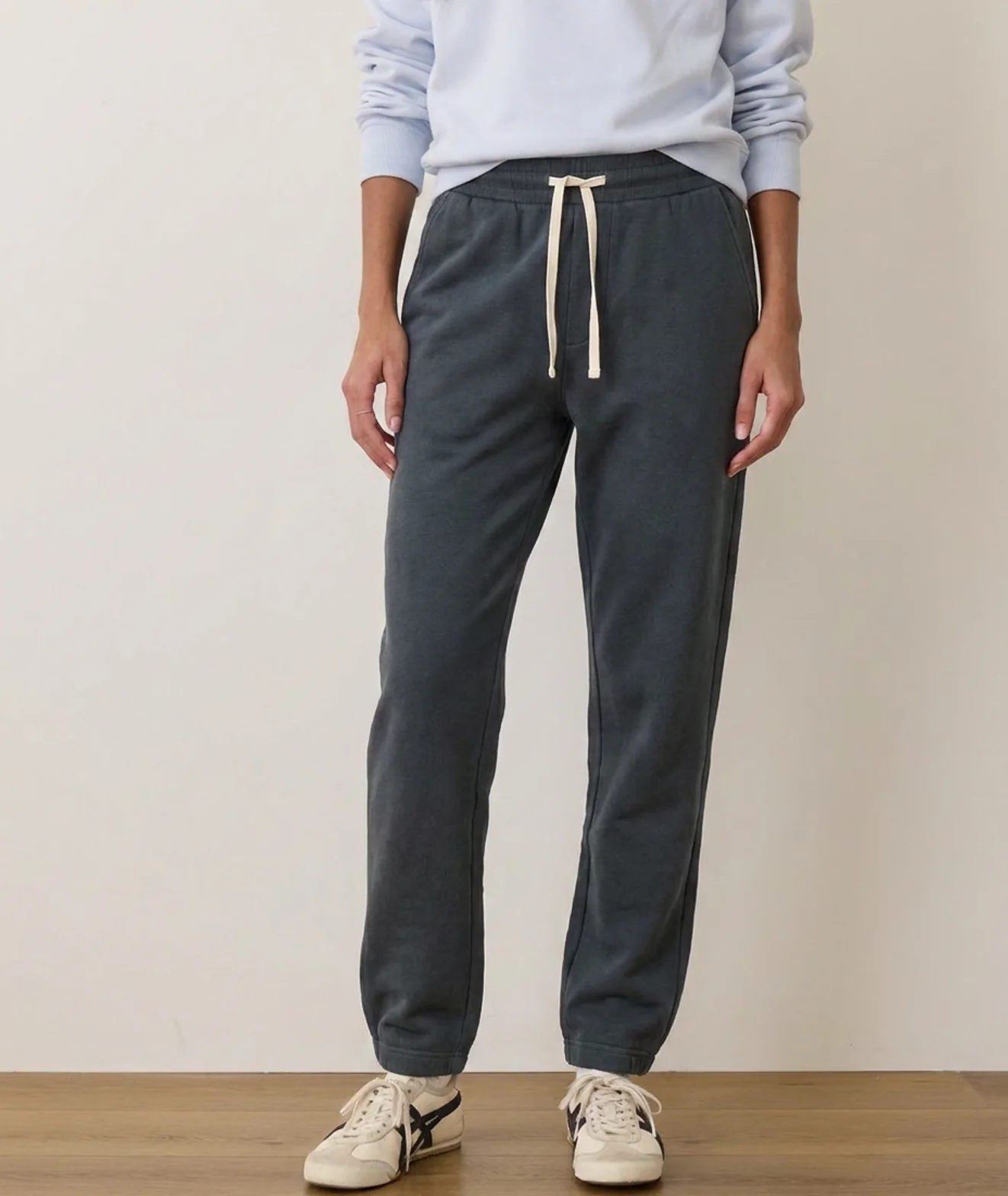 Women's Cloud 9 Fleece Sweatpant in Black - Image 2